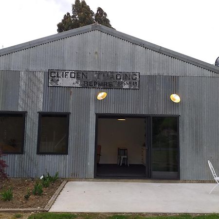 Clifden Pitstop Eastern Bush Bilik gambar